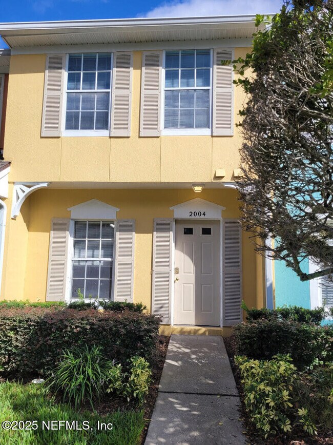 Building Photo - 12311 Kensington Lakes Dr