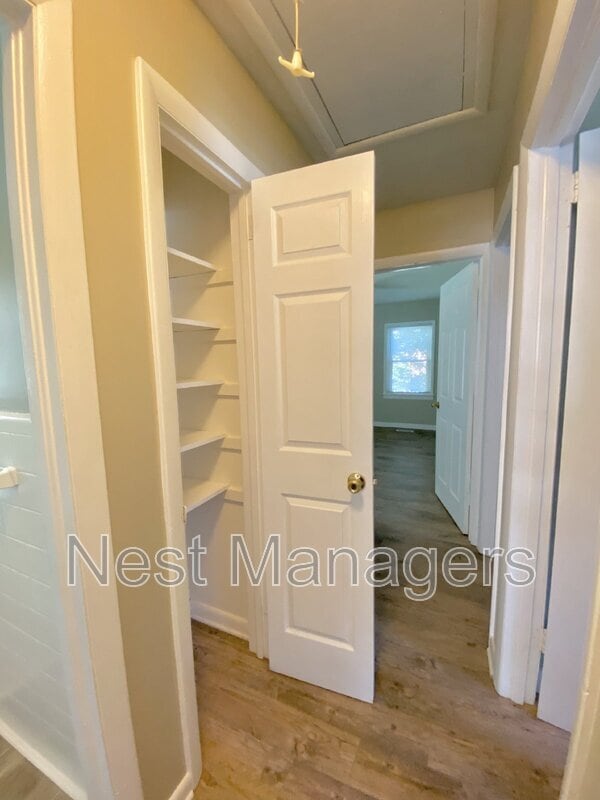 Building Photo - 3808 Hartwell Rd