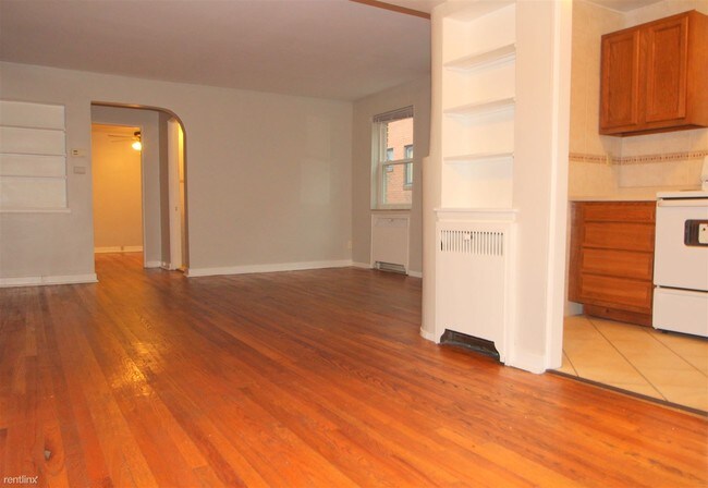 Building Photo - 183 Morrison Dr