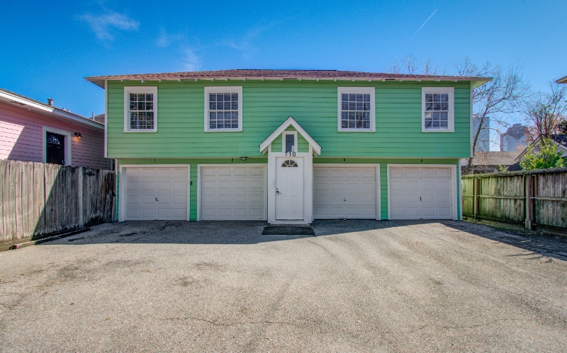 Building Photo - 710 Hemphill St