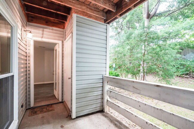 Building Photo - 10303 Appalachian Cir