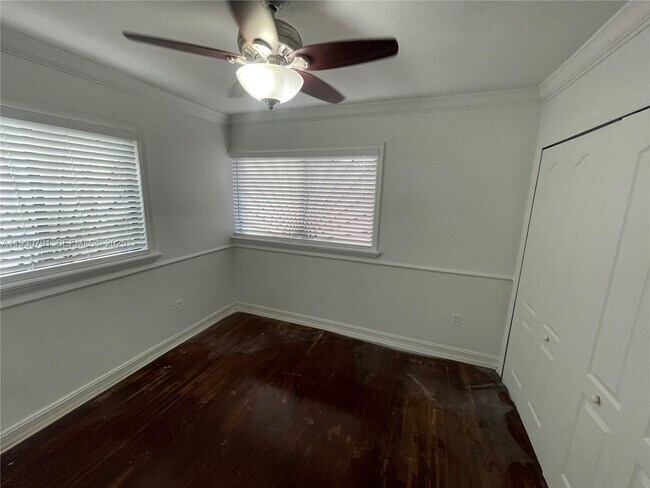 Building Photo - 6450 W 27th Way