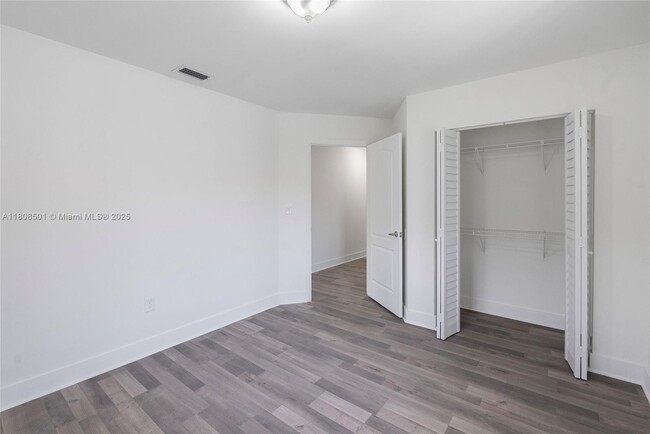 Building Photo - 2325 NW 29th St