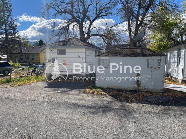 Building Photo - 1324 S 4th Ave