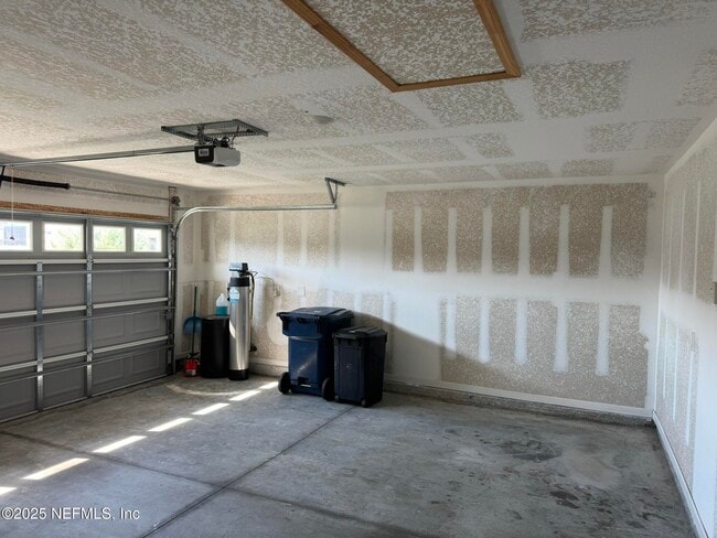 Building Photo - 86625 Nassau Xing Wy