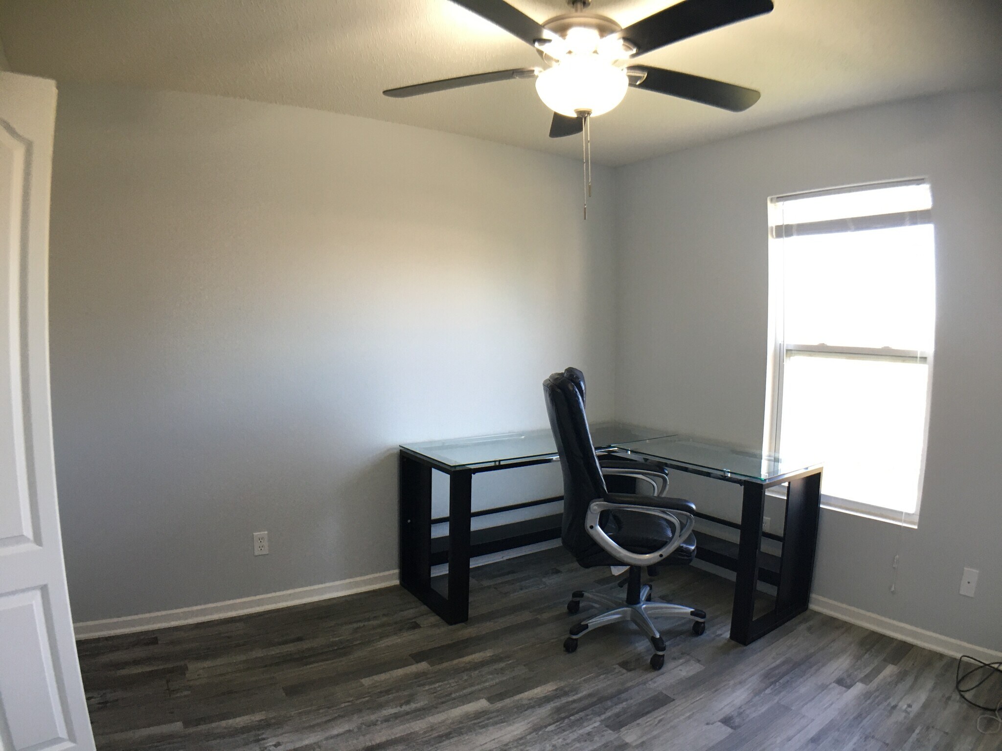 Building Photo - 908 Bentgrass Dr