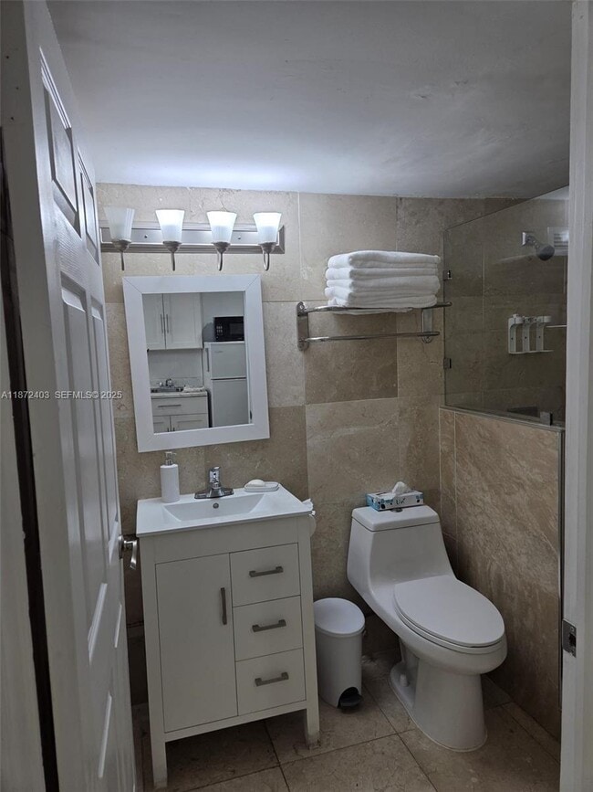 Building Photo - 19201 Collins Ave