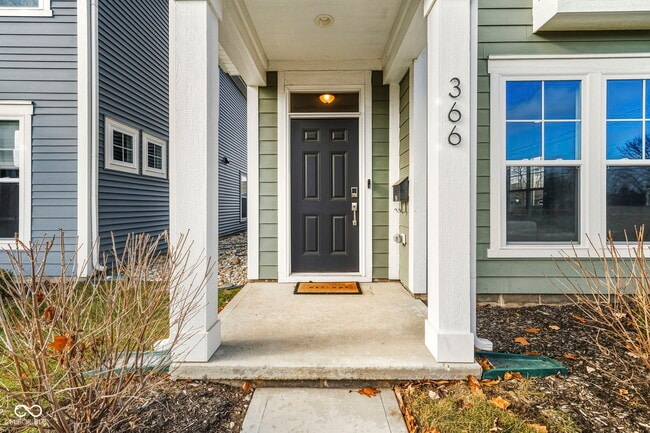 Building Photo - 366 Steeples Blvd