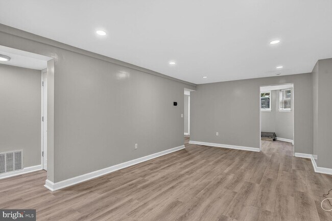 Building Photo - 451 M St NW