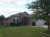 Building Photo - 1621 Black Maple Dr
