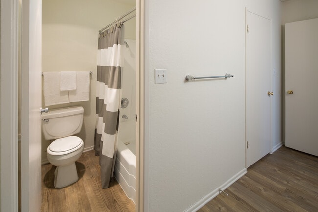 Classic Package II bath with hard surface flooring - eaves South Coast