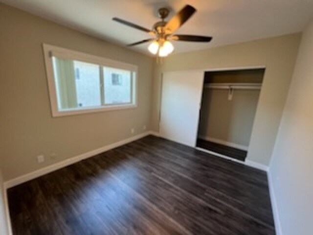 Building Photo - 7925 Vineland Ave