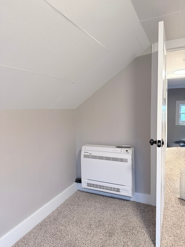 Building Photo - 34 Bakerdale Rd