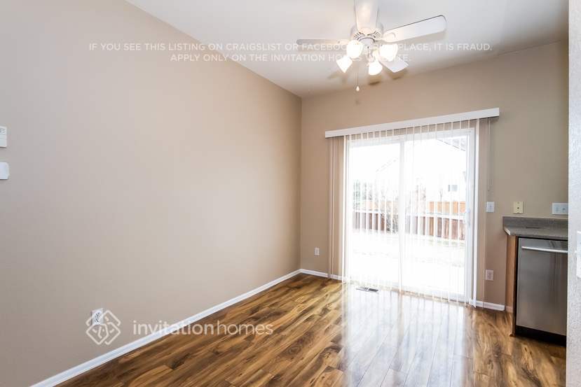 Building Photo - 392 Balsa Dr