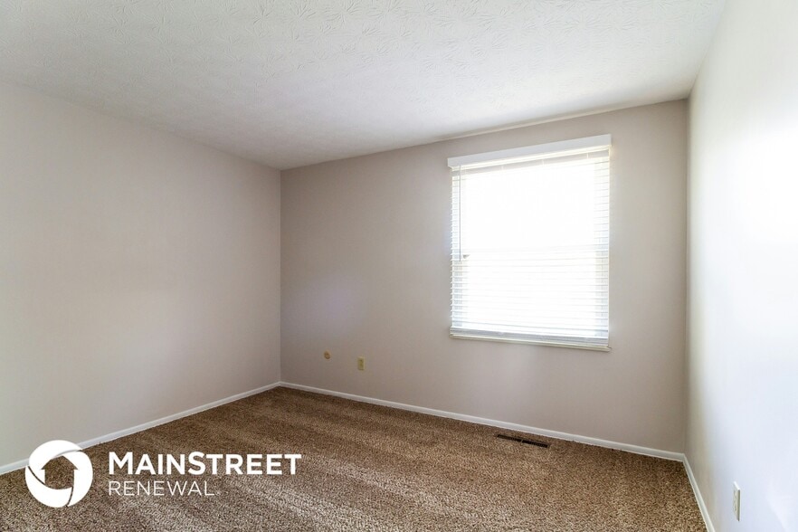 Building Photo - 4018 Breathitt Pl