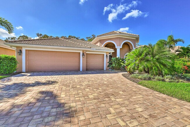 Building Photo - 7510 Camden Harbour Dr