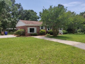 Building Photo - One Story James Island Home