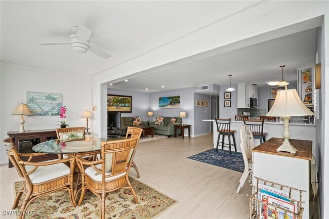 Building Photo - 2100 Gulf Shore Blvd N