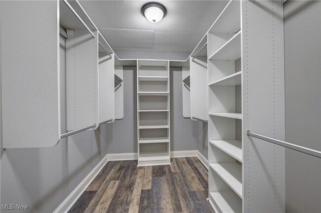 Building Photo - 23711 Wolf Rd