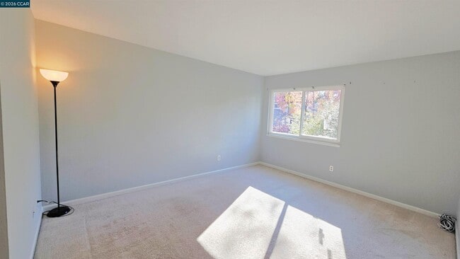 Building Photo - 347 Scottsdale Rd