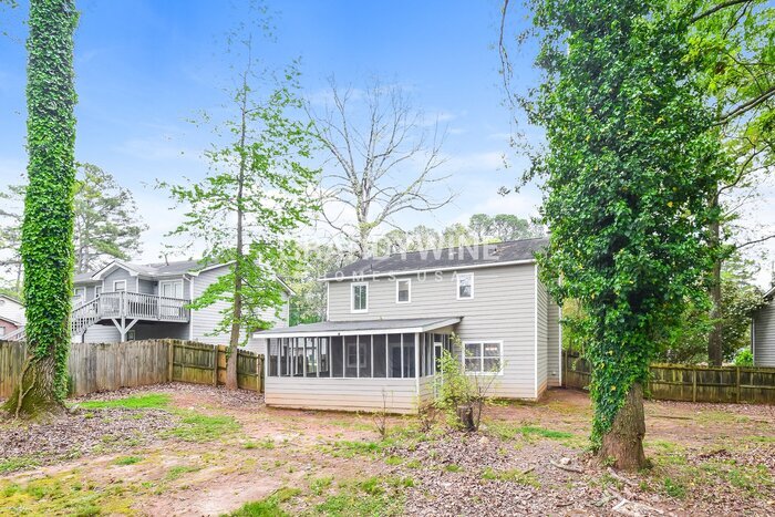 Building Photo - 5359 Kemper Pl