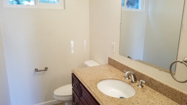 Building Photo - 2 Central Ave