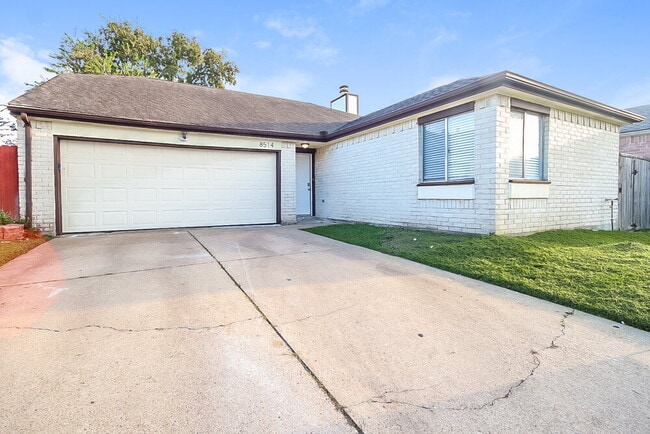 Building Photo - 8514 Southmeadow Dr