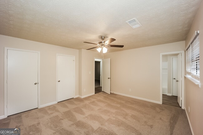 Building Photo - 380 Fleming Ct