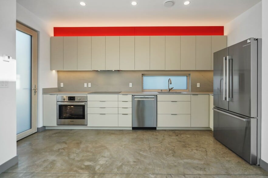 view to the kitchen - 12529 Wagner St