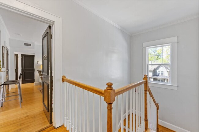 Building Photo - 2101 Kirkwood Ave