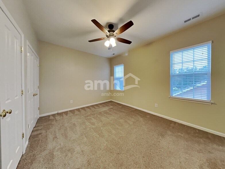 Building Photo - 8318 Townley Rd