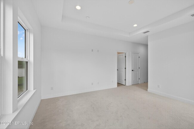 Building Photo - 713 Caiden Dr