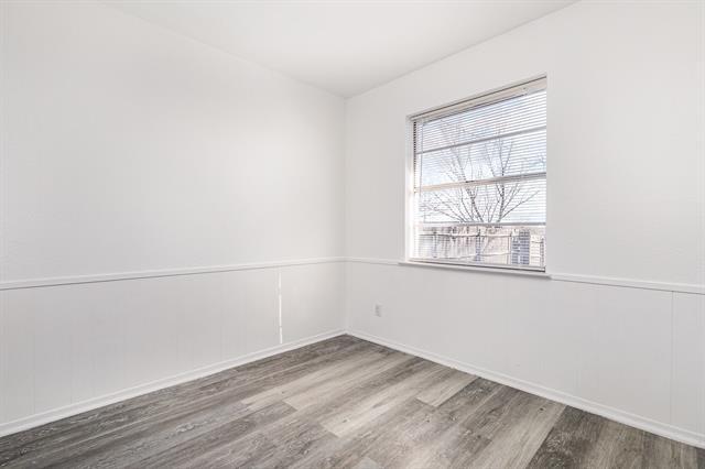 Building Photo - 800 Overhill Ct