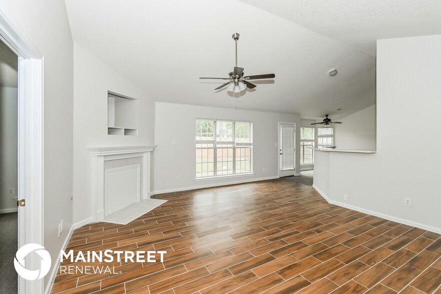 Building Photo - 9857 Averbury Dr