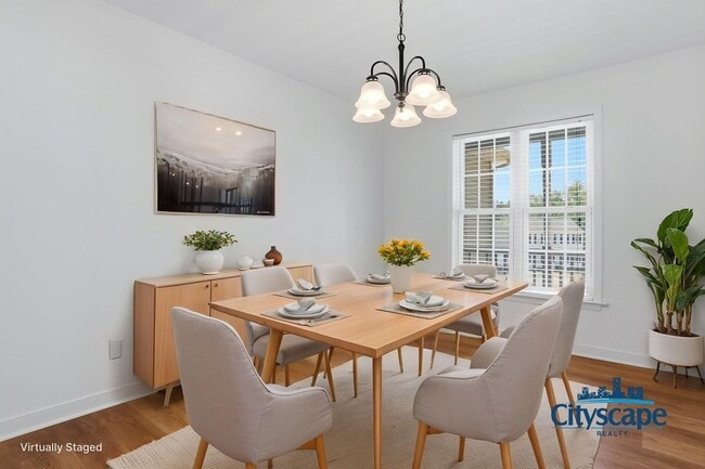 Building Photo - NEWLY RENOVATED 4 BEDROOM ASHBROOK HOME