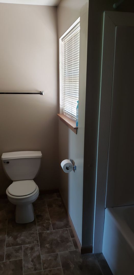 Building Photo - 3867-3871 Ledyard Street