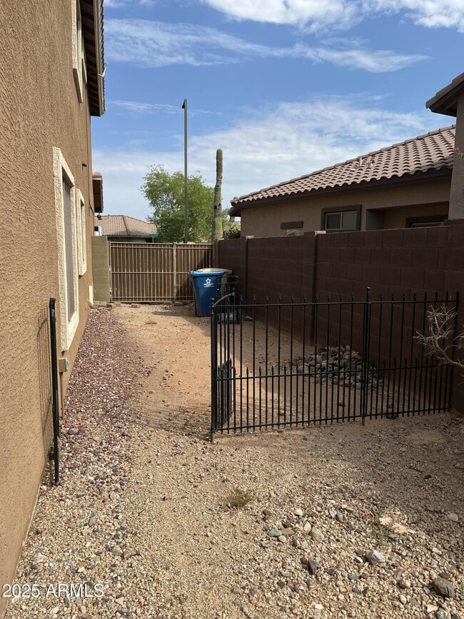 Building Photo - 3578 W Spirit Ln