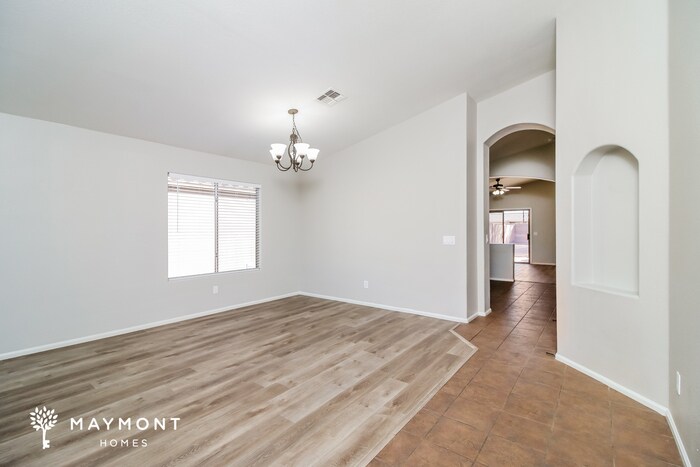 Building Photo - 42539 W Michaels Dr