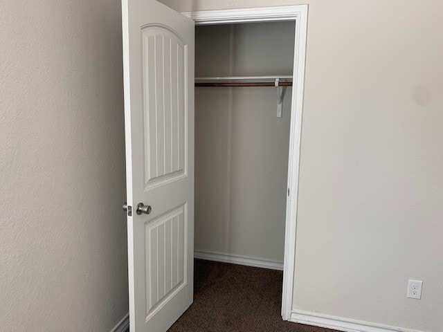 Building Photo - 1302 Garden Dusk