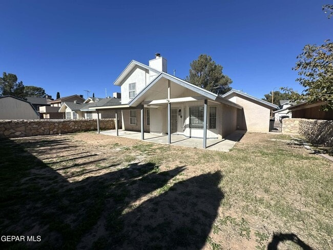 Building Photo - 11364 Crater Lake Ave