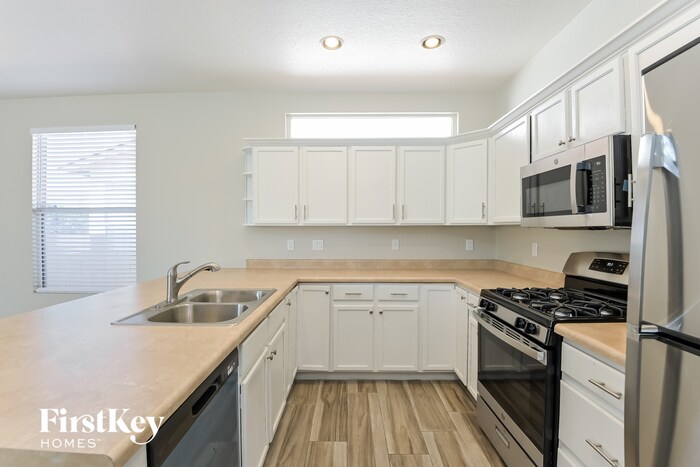 Building Photo - 3201 W Cactus Tree Trail