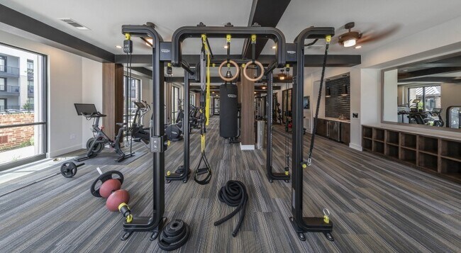 Building Photo - Beautiful Studio Home! Great Savings!