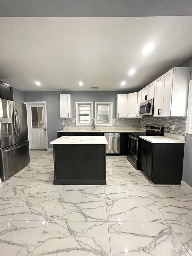 Building Photo - 48 Wilbur Blvd