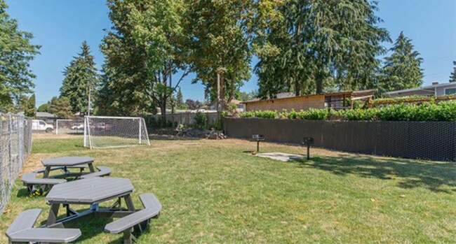 Building Photo - 3031 S 192nd St