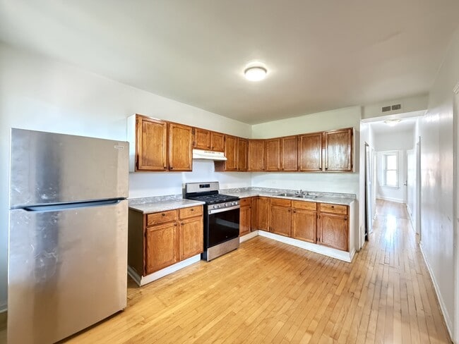 Building Photo - 4242 W Haddon Ave