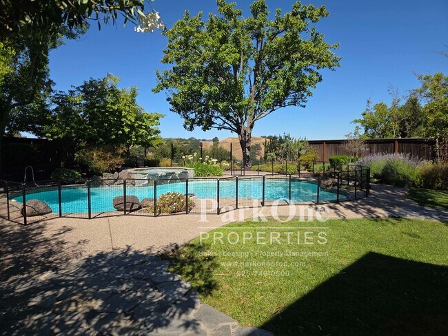 Building Photo - Amazing One of a Kind Home in the Heart of Danville with Pool & Views!