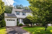 Building Photo - 113 Brandegee Ln