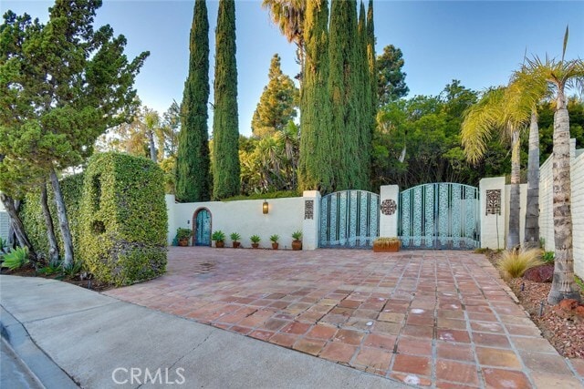 Building Photo - 31171 Paseo Acacia