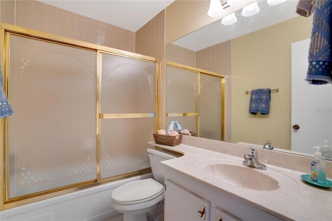 Building Photo - 656 Windrush Bay Dr