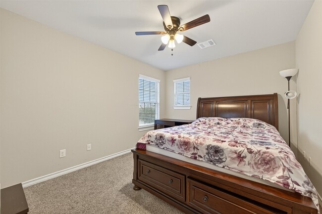 Building Photo - 2310 Shannon Ct